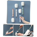 Escova de limpeza com esponja Aomeily, ideal para higiene doméstica, com design confortável para limpeza eficiente.