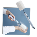 Escova de limpeza Aomeily com esponja, ideal para remover manchas e limpar utensílios domésticos com facilidade.