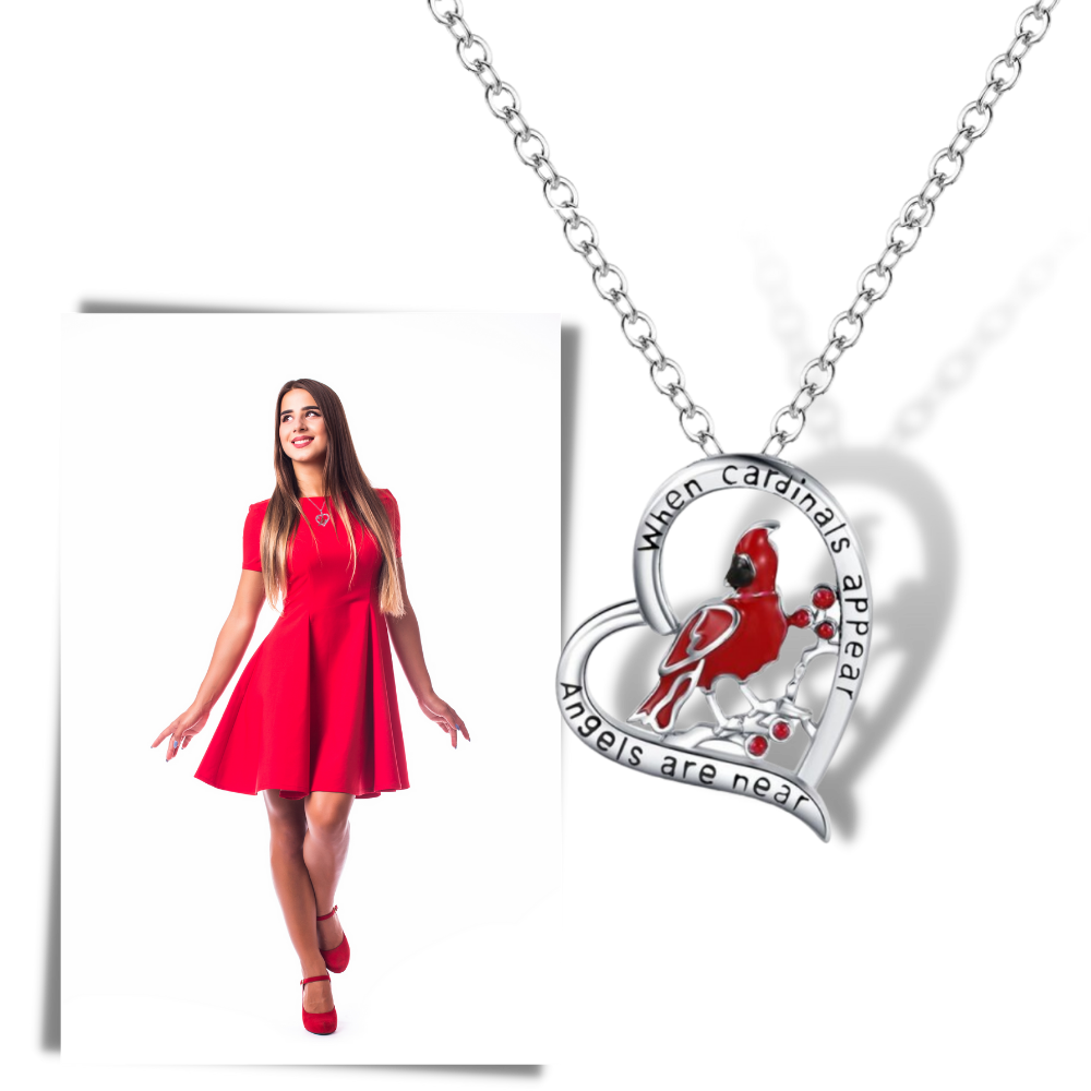 Colar Ottwn com pingente de coração em formato de cardeal, joia delicada e elegante para usar no pescoço.