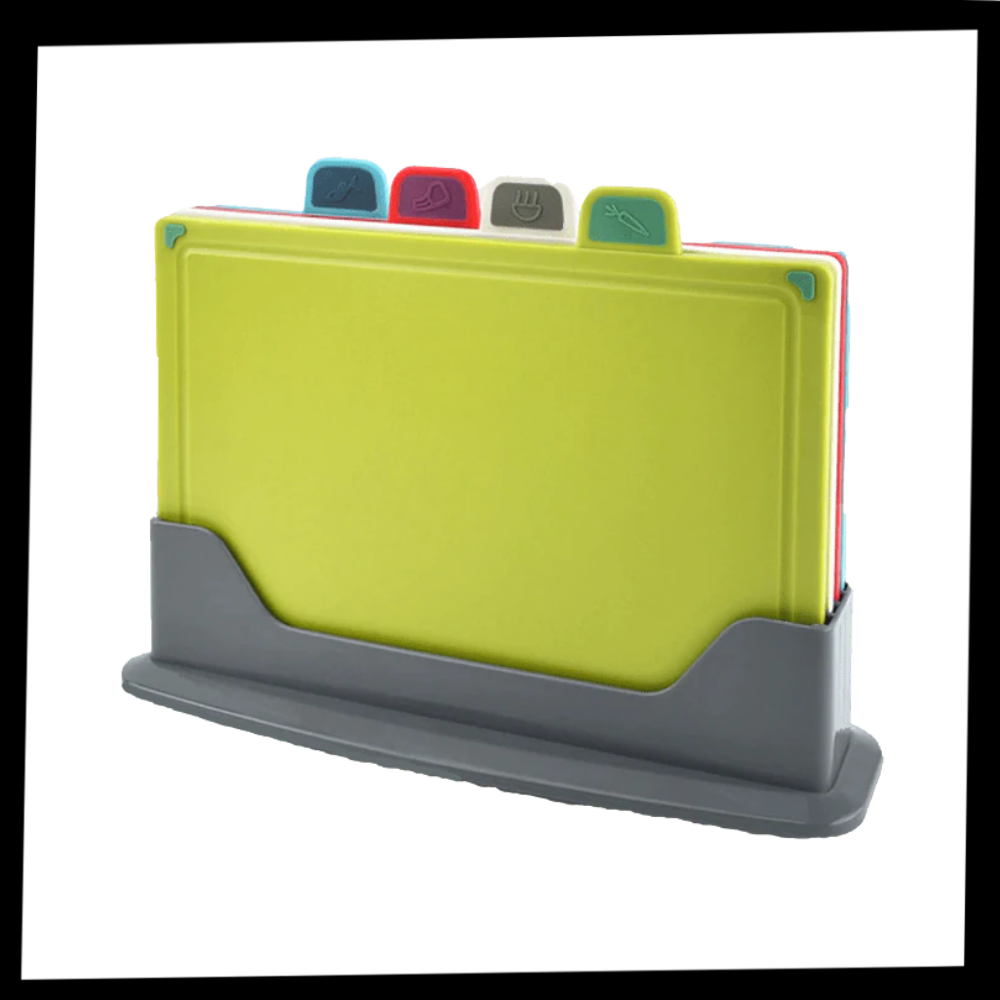 Conjunto de 4 tábuas de corte Casewin com suporte, utensílios de cozinha para preparar alimentos de forma prática e organizada.