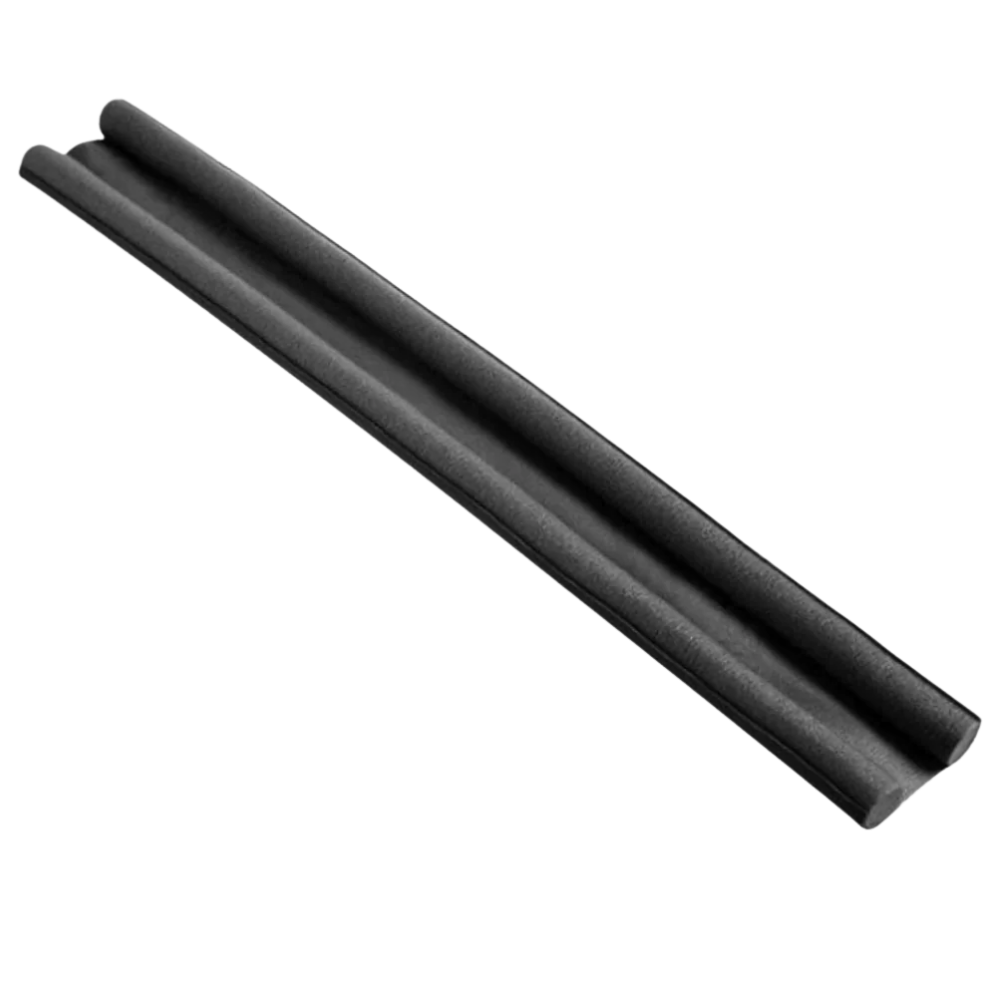 Vedação de porta isolante da Ywlanda, em material preto, para bloqueio de ar e isolamento térmico em ambientes domésticos.