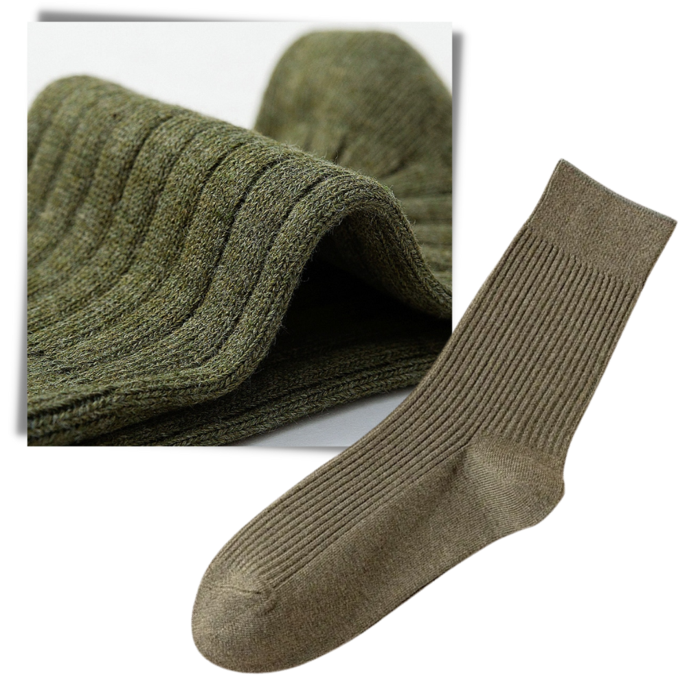 Chaussettes côteladas para homens da marca Farm To Feet, duas pares de meias duráveis e confortáveis para uso diário.