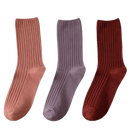 Três pares de meias de algodão com costura canelada para mulheres, da marca Sierra Socks, exibidas dobradas.