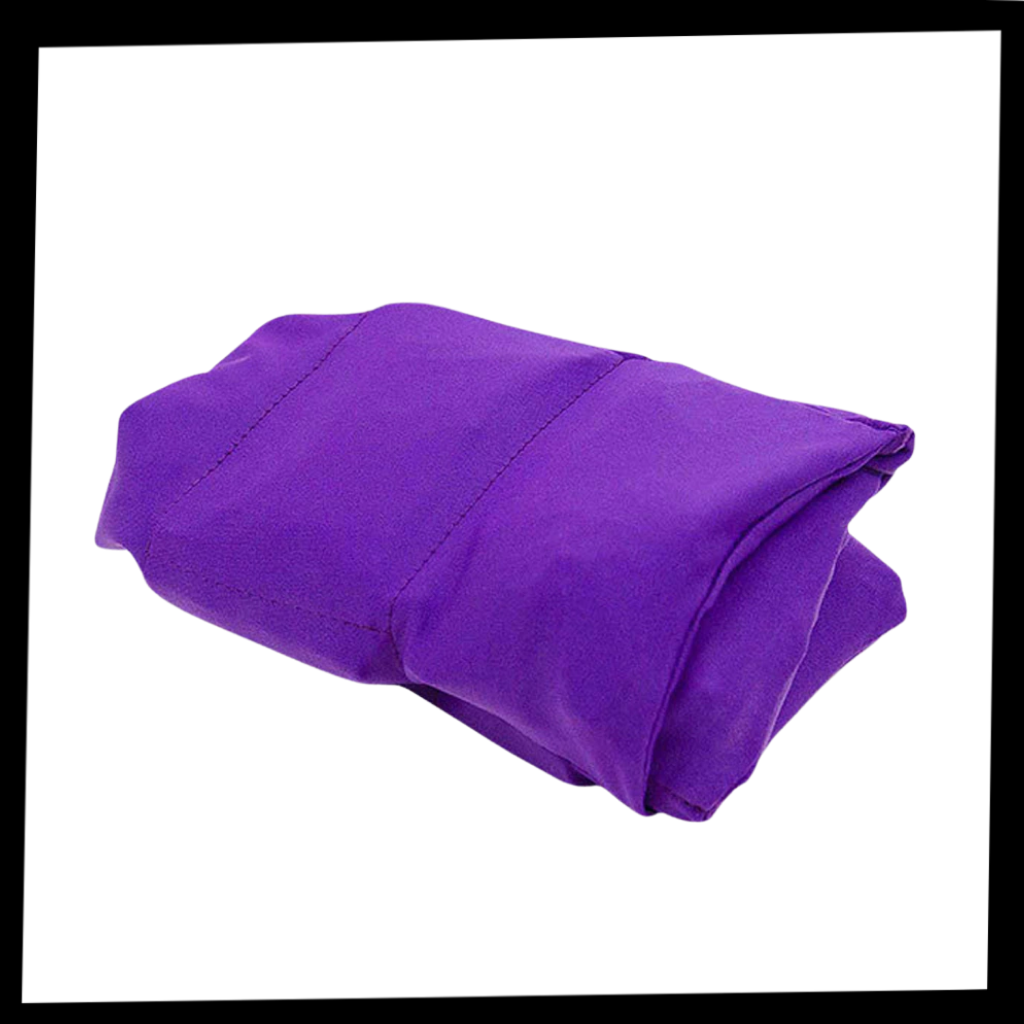 Capucho de alívio para enxaqueca e dor de cabeça da marca Kakafy, item de primeiros socorros, embalagem com o produto.