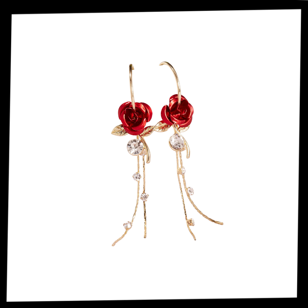 Brincos de argola com pendentes de rosas em estilo dourado, brincos de argola Eastjing com detalhes delicados e elegantes.