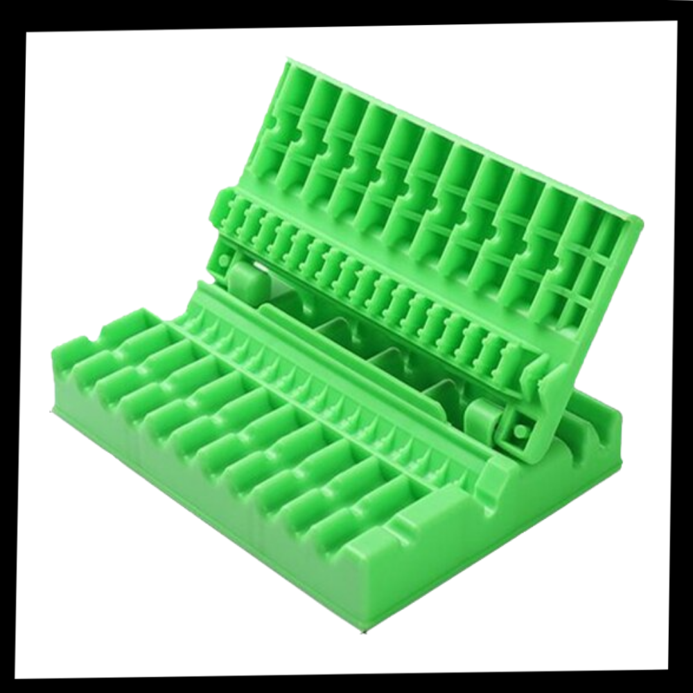 Ustensil de barbecue Banggood para fazer espetinhos e kebabs, com suporte para preparar alimentos na grelha.