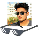 Óculos de sol Pixel Mode da Mypartyshirt com design único, armação moderna e lentes coloridas.