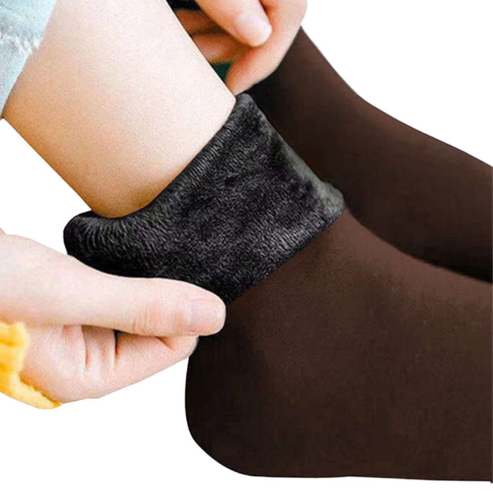 Conjunto de 3 pares de meias térmicas marrons da Dependable Industries, feitas para aquecimento e conforto.