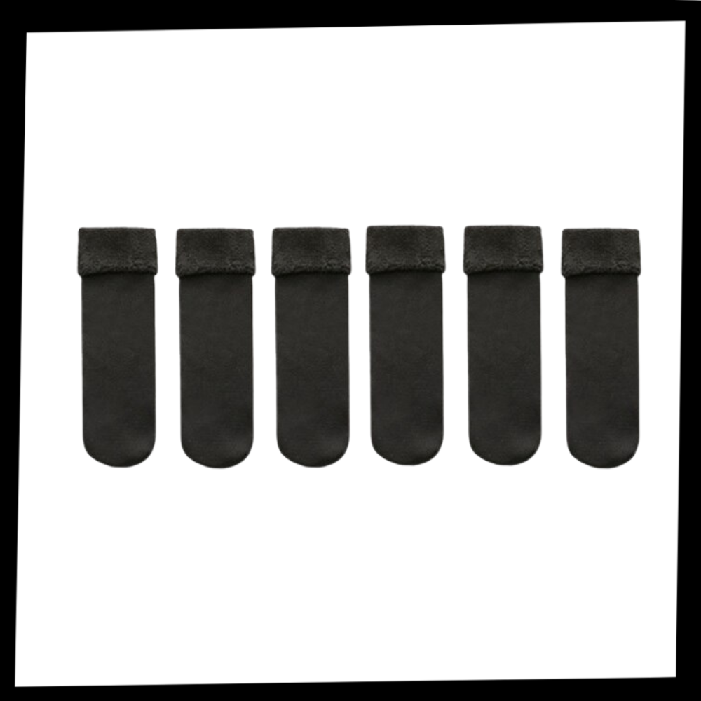 Conjunto de três pares de meias térmicas da Dependable Industries, ideais para manter os pés aquecidos no inverno.