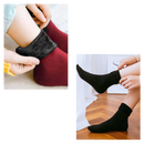 Três pares de meias térmicas da Dependable Industries, design versátil para manter os pés aquecidos e confortáveis.