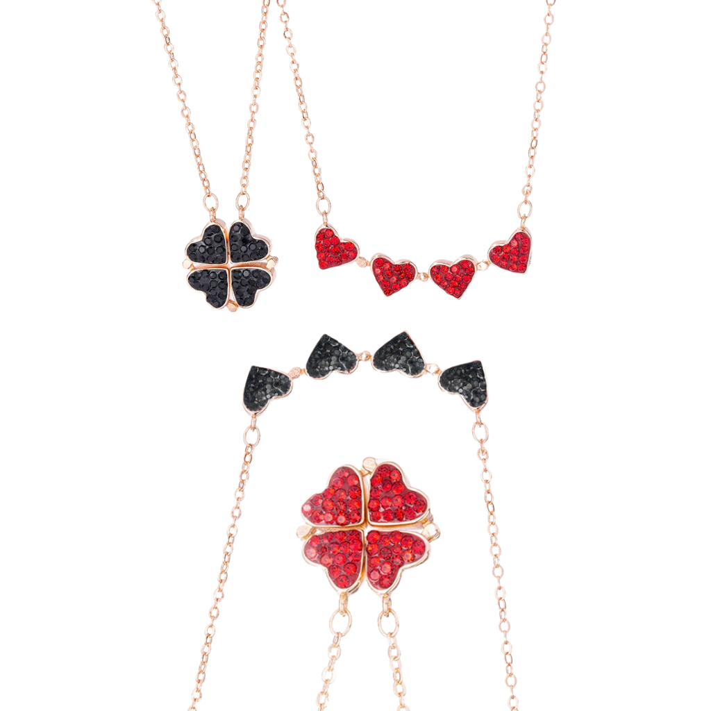 Colar em formato de coração com trevo de quatro folhas da Katgi, ajustável e reversible, feito em material dourado brilhante.