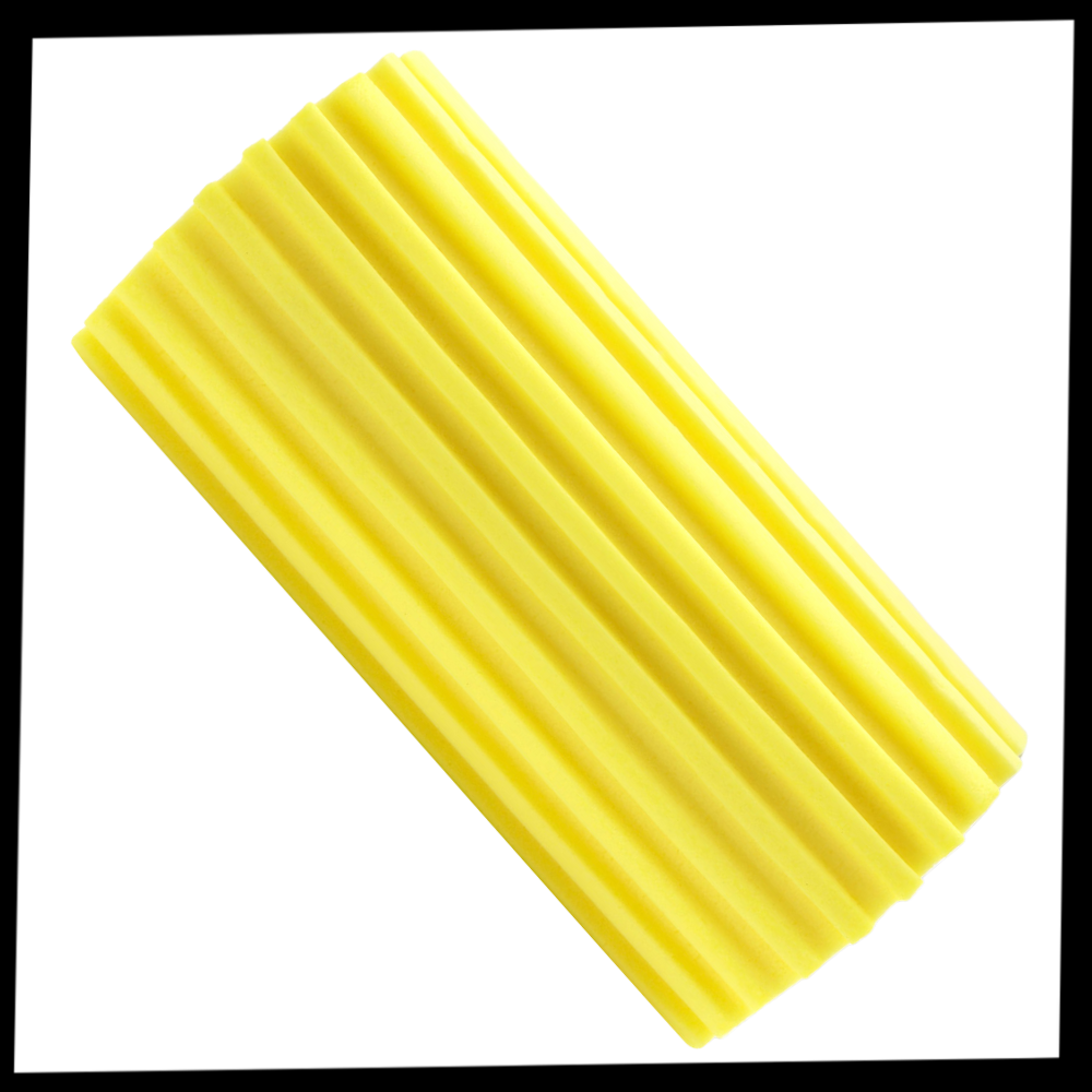 Esponja absorvente multifuncional da Ramoni para limpeza doméstica, ideal para remover sujeira e poeira com facilidade.