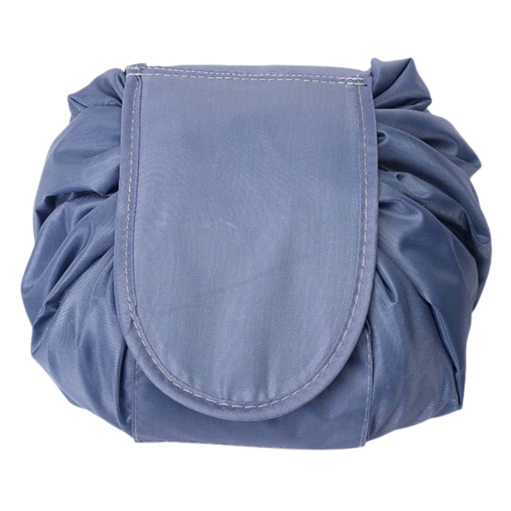 Estojo de maquiagem dobrável com cordão de fechamento, marca Lay-N-Go, em cinza escuro, com compartimentos internos para organização.