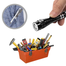 Lanterna de bolso LED magnética e telescópica Enod, portátil, com foco ajustável e design compacto para uso prático.