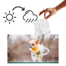 Casaco impermeável com capuz para cães da marca Genwiss, feito de material resistente à chuva, ideal para dias chuvosos.