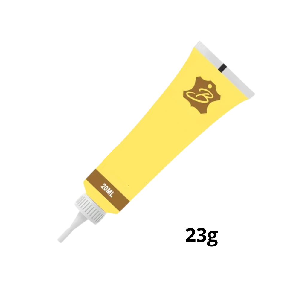Gel de reparo rápido para couro Viavioe, aplicado em superfície de couro com textura suave e acabamento uniforme.