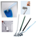 Escova de banheiro com cabo longo e base de parede Biosa, ideal para limpeza eficiente de vasos sanitários.