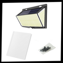 Luminária solar externa Ktcina com 468 LEDs, iluminação eficiente para áreas ao ar livre, vista do pacote com luzes acesas.