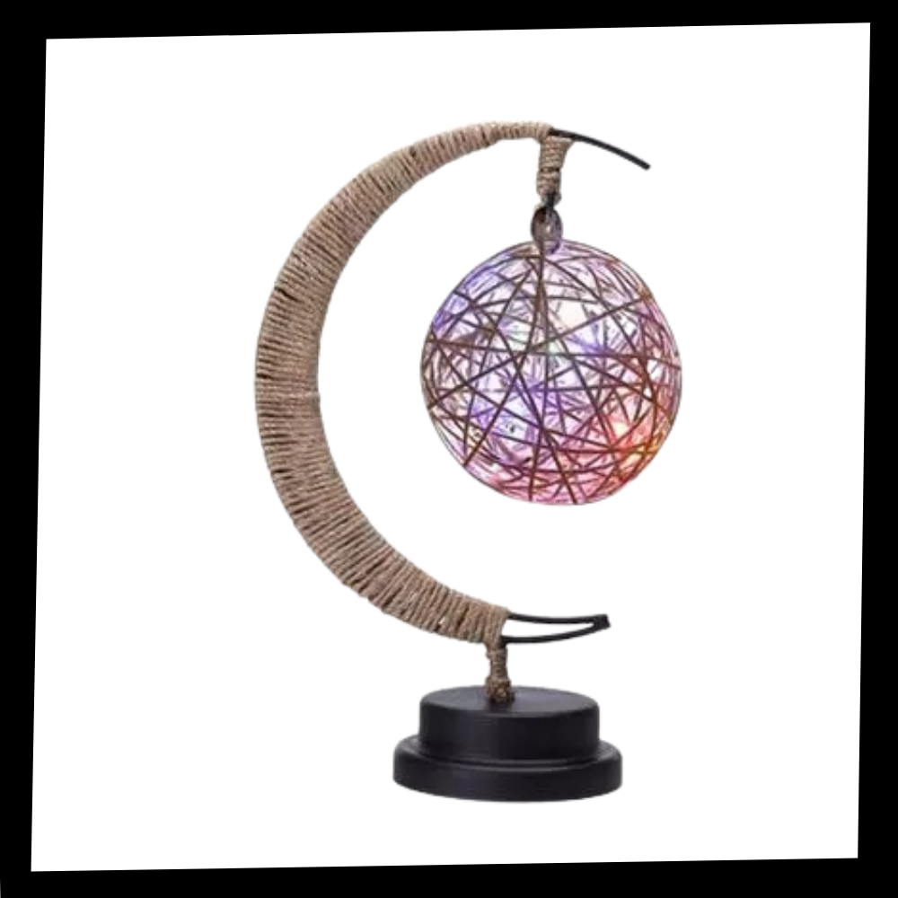 Luz de lâmpada LED "Lune" enchantée da Relax Dream, luminária de ambiente com design lunar e suave iluminação.