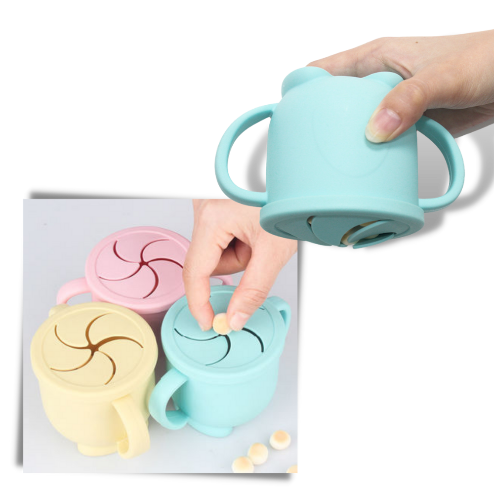 Tasse de lanche para bebê Homyl, utensílio para alimentação e amamentação, com design confortável e fácil de segurar.