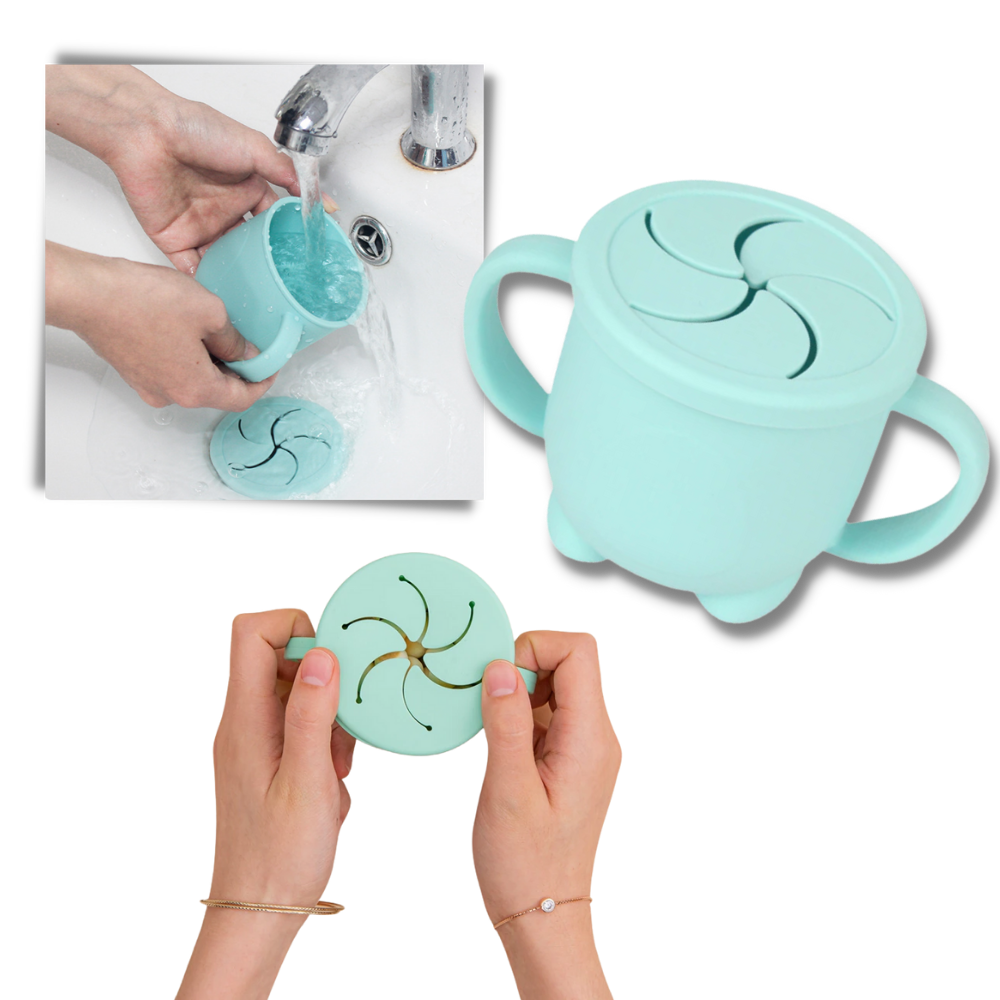 Copo de lanche macio para bebê da Homyl, ideal para alimentação e amamentação, com design seguro e fácil de segurar.