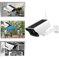 Câmera de vigilância solar Ktnajol com lente grande angular, instalada ao ar livre, protegida contra intempéries, em operação.