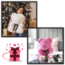 Boneco de ursinho em rosas da marca Bafind, feito de poupées, coffrets e figurines, com detalhes em vermelho.