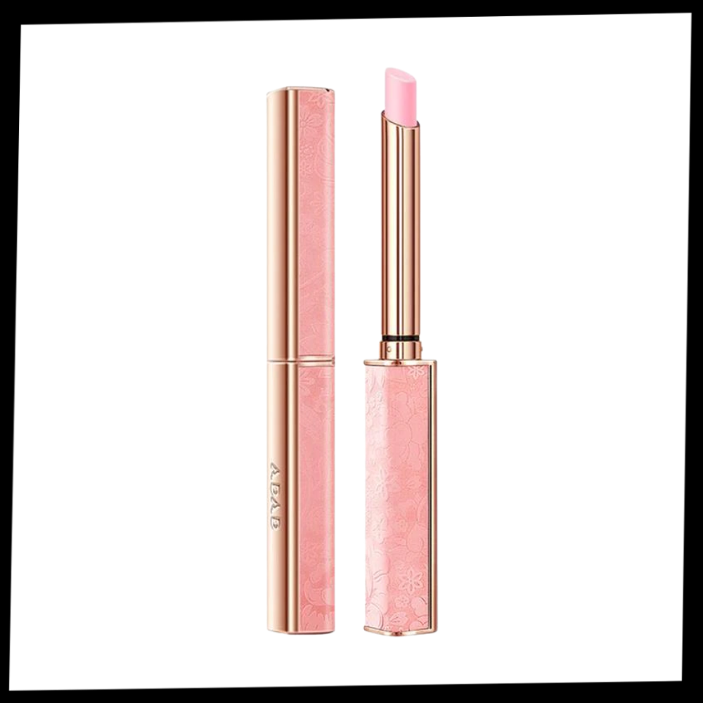 Batom hidratante de temperatura variável da Boatime, cor rosa pesca, em embalagem de cosmético, com efeito adaptável à temperatura.