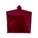 Capa de cobertura pesada com capuz da Posh Living, veste de exterior vermelha, ideal para conforto e relaxamento ao ar livre.