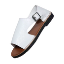 Sandálias ortopédicas vintage chic Ozerty France, sapatos brancos com design elegante e confortável, ideal para estilo e suporte.