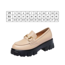 Mocassins em couro elegante da Bcbgeneration com solas grossas, estilo chunky e design sofisticado para ocasiões formais.
