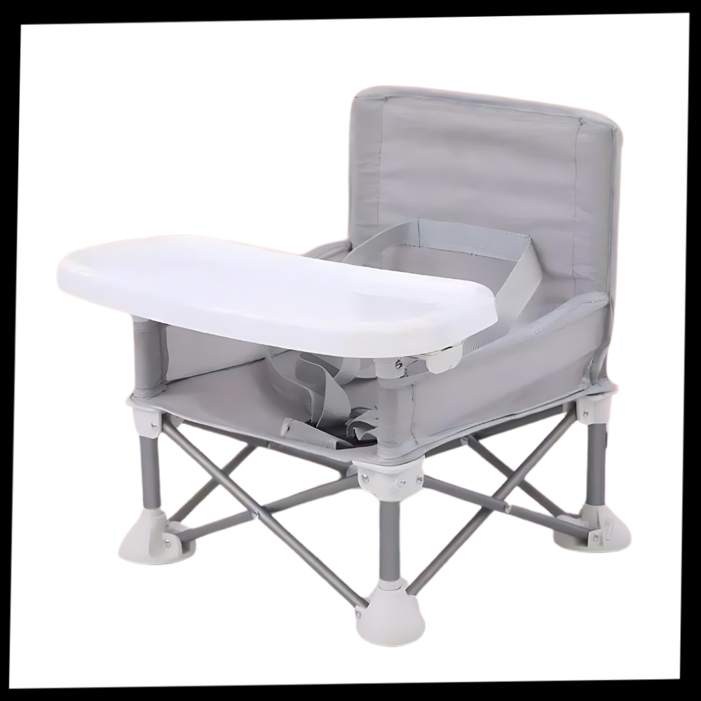 Cadeira infantil dobrável compacta da Globalway, ideal para crianças, com estrutura leve e fácil de transportar.
