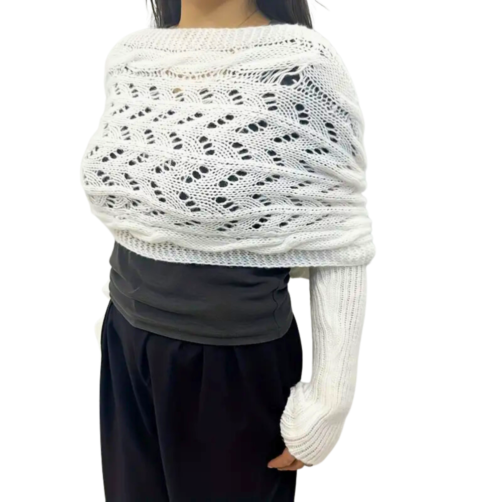 Casaco de tricô branco da Basico com ombros descobertos, estilo aconchegante e confortável para looks casuais.