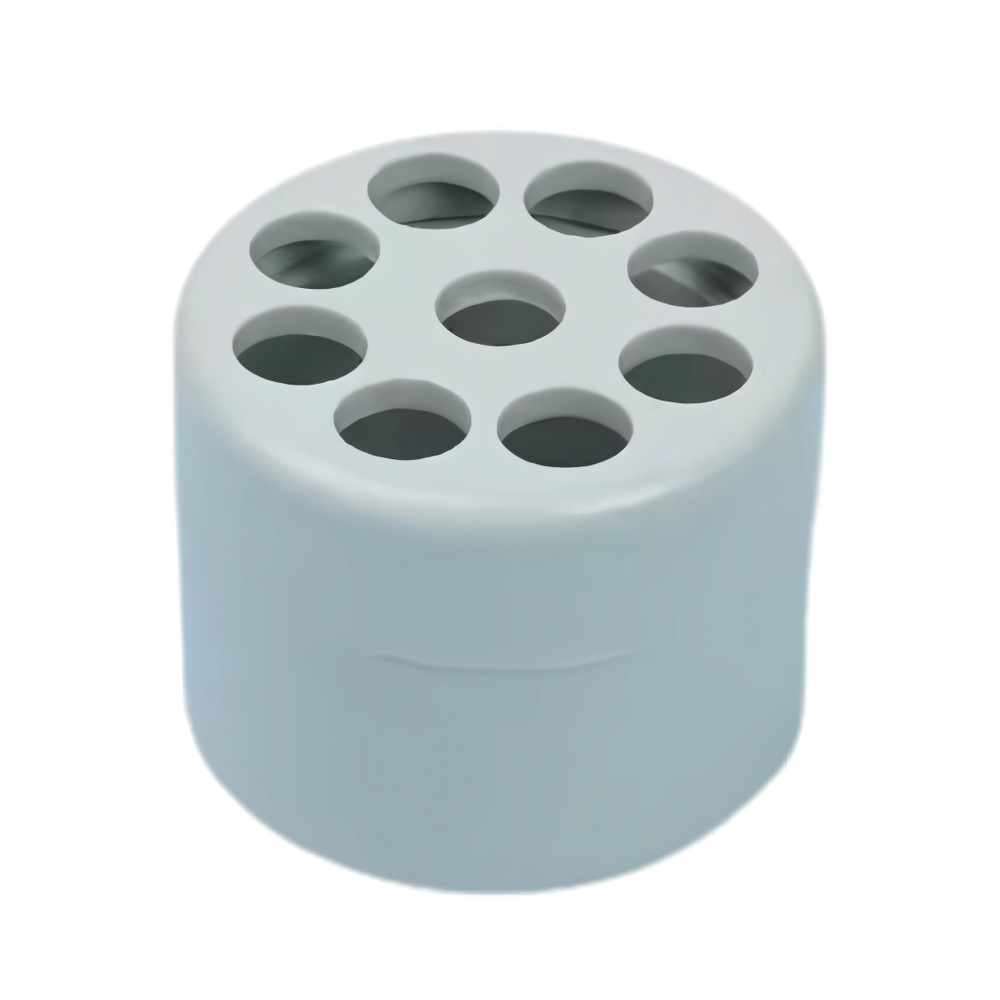 Suporte criativo para composições florais da Otemrcloc, vaso verde com design inovador para arranjos florais.
