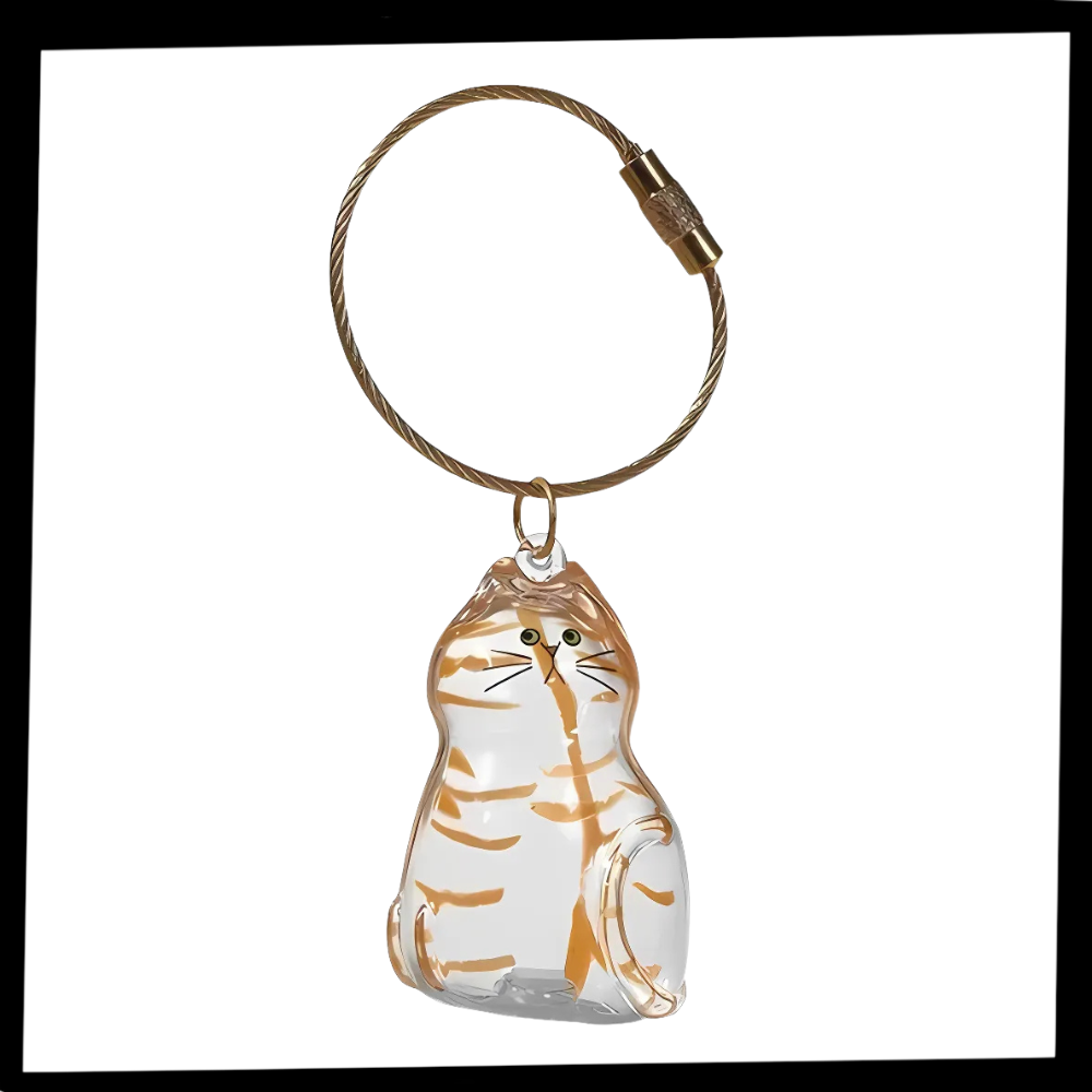 Chaveiro de cápsula com pelos de gato da marca Allasfun, acessório de pelúcia fofinha para animais de estimação.