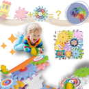 Blocos de construção educativos com engrenagens elétricas da Krazy Gears, estimulando criatividade e habilidades de montagem.