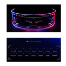 Óculos de sol East-Tamaki com lentes LED coloridas, design moderno e detalhes vibrantes em cores variadas.
