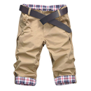 Shorts cargo masculinos elegantes da Poseidon em tom cáqui, com bolsos e acabamento moderno, ideal para looks casuais e sofisticados.