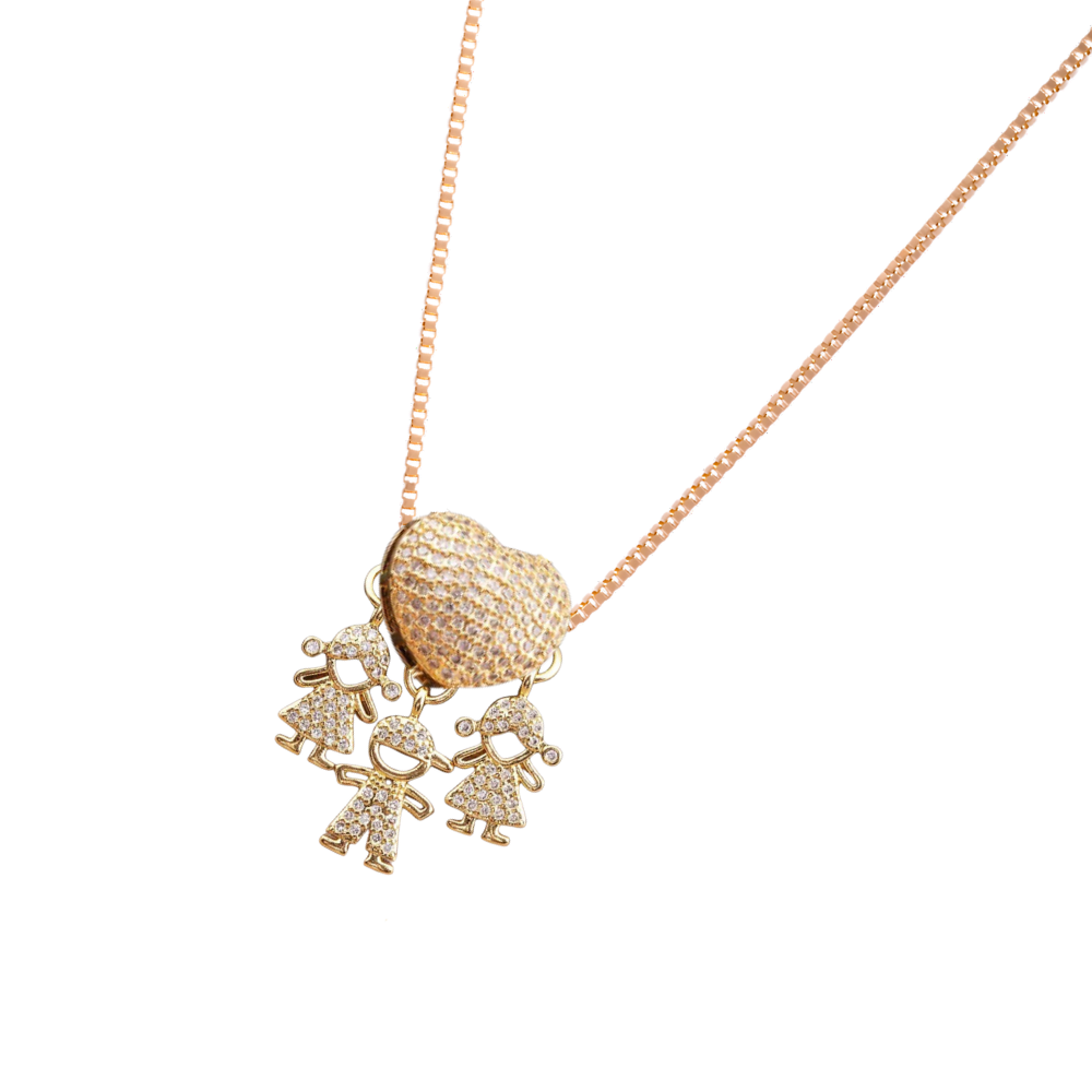 Colar elegante com pingentes de mãe, com charms de um menino e duas meninas, feito pela marca Haribason.