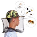 Chapéu de apicultor Evinis com estampa de camuflagem para jardinagem e proteção durante atividades com abelhas.