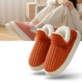 Pantuflas de interior Audeban, slip-on em pelúcia macia e aconchegante, perfeitas para conforto em casa.