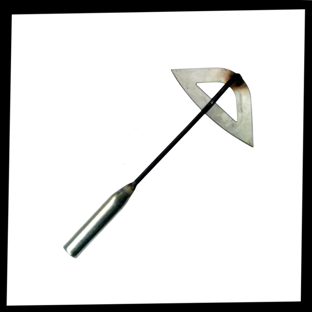 Houe creuse manual em aço da Foeses para jardinagem, ferramenta de garden compostagem ou escavação leve.