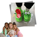 Chinelos de pelúcia com estampa de crocodilo da Floepx, confortáveis e divertidos para o uso diário.