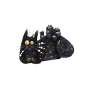 Gato de pelúcia divertido e bagunçado da marca Yiji, decoração espiègle para ambientes lúdicos e criativos.