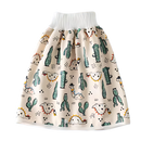 Fralda de pano lavável Gentle&Soft da Qmyliery com estampa de dinossauro, proteção contra vazamentos para troca de bebê.