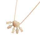 Colar elegante com pingentes para mãe, feito pela marca Haribason, com detalhes delicados e estilo sofisticado.