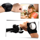 Espelho de pulso para bicicleta Hemoton, acessório de ciclismo, visível na imagem com ajuste para segurança no ciclismo.