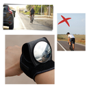 Espelho de pulso para bicicleta Hemoton, acessório de ciclismo, mostrando o retrovisor ajustável no pulso do ciclista