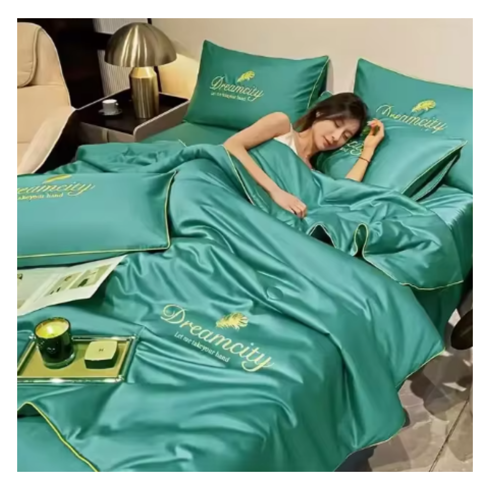 Capa de edredom de seda glacê suave da Betiyuaoe, em tom verde, com textura macia e acabamento elegante para roupa de cama.