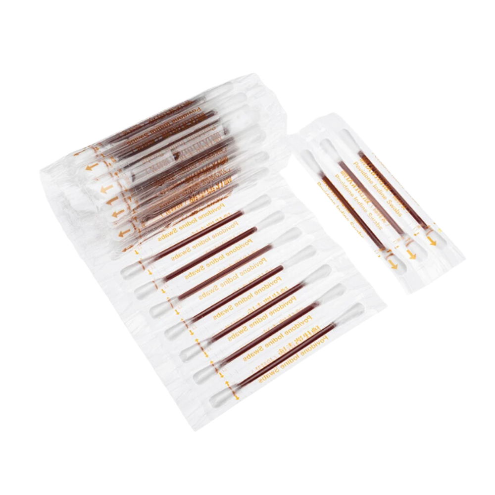 Cotões-tiges da Rosarivae com iodo e álcool para primeiros socorros, exibindo embalagens e cotonetes esterilizados.